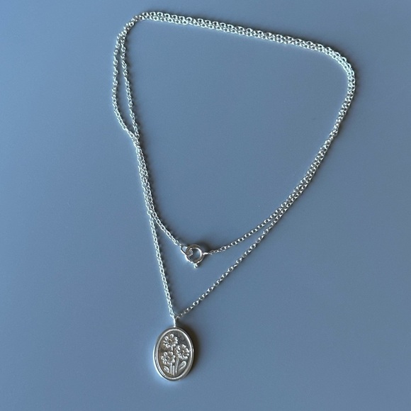 Sterling Silver Flower and Stone Necklace - Picture 5 of 11